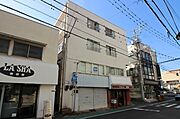 甲府駅より徒歩8分 3階 築52年7ヶ月の賃貸物件
