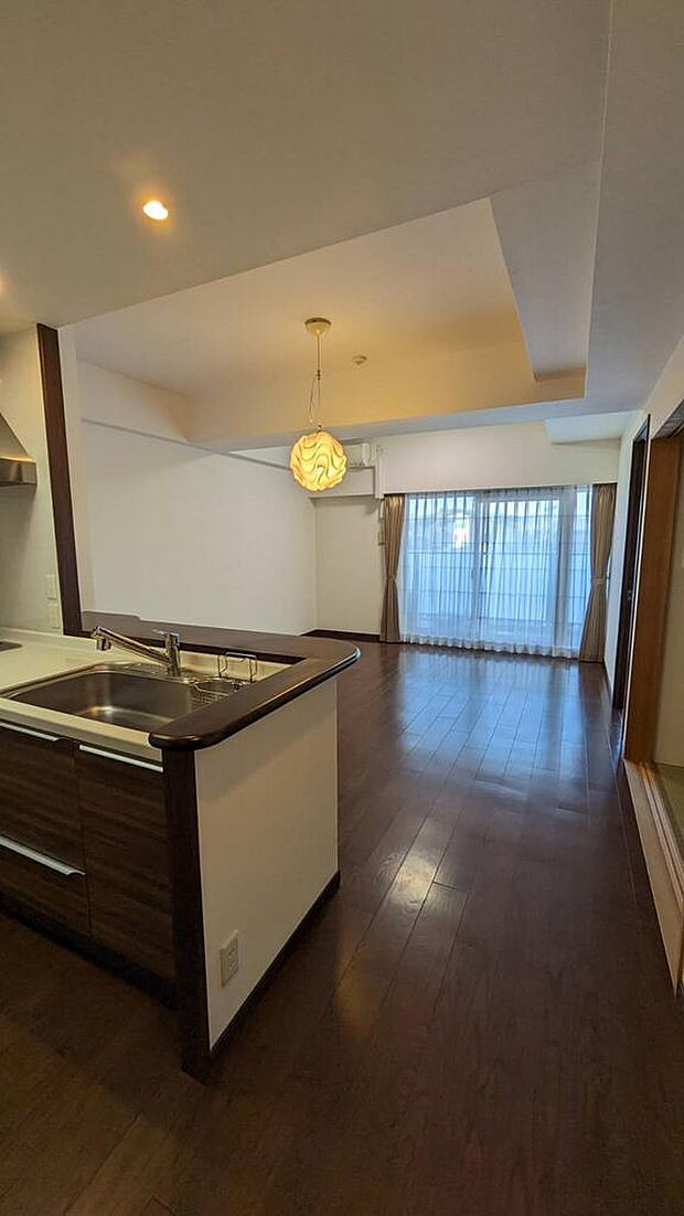 京阪東ローズタウンライズプレイス 4LDK 2階の中古マンション情報【スマイティ】物件番号：267557340