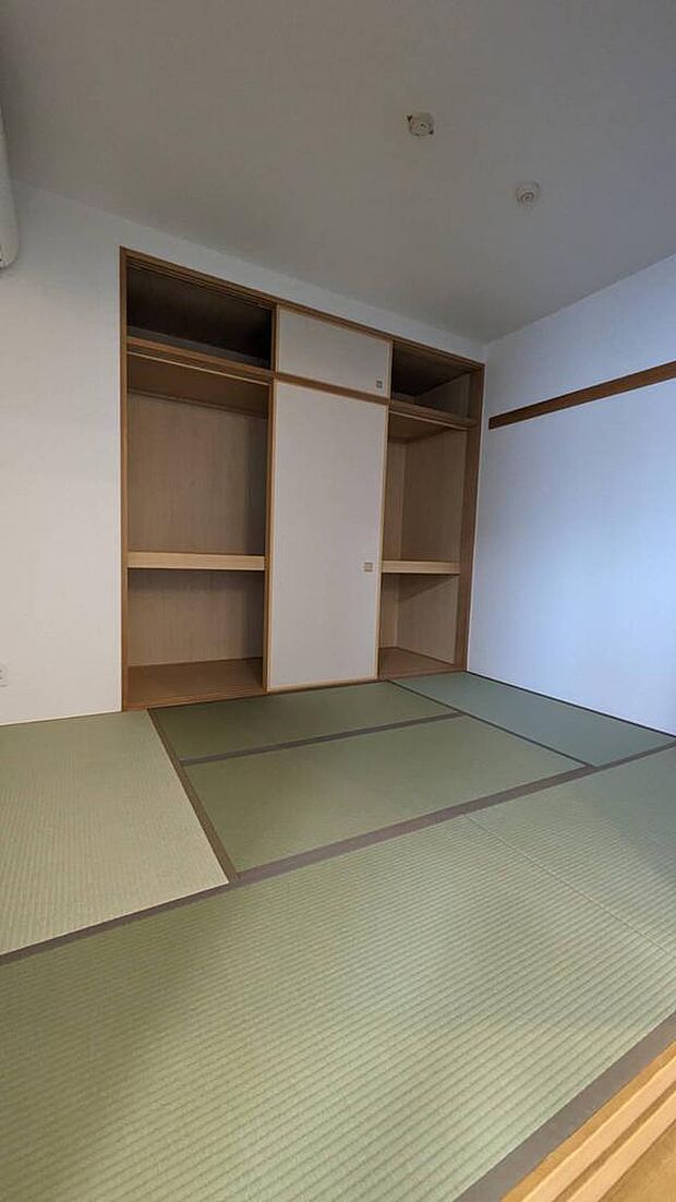 京阪東ローズタウンライズプレイス 4LDK 2階の中古マンション情報【スマイティ】物件番号：267557340