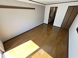 フェニックスハイツ８ 201号 2階1Kのリビング/ダイニング