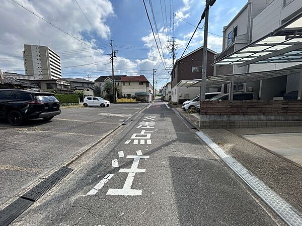 岡崎駅まで徒歩圏内で通勤通学アクセス良好です※一部CG加工により残置物を除去しています。