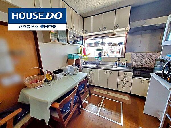 キッチンを拡大表示