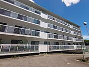 六甲駅より徒歩17分 4階 築49年10ヶ月の賃貸物件