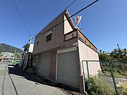 六甲駅より徒歩10分 1階 築83年10ヶ月の賃貸物件