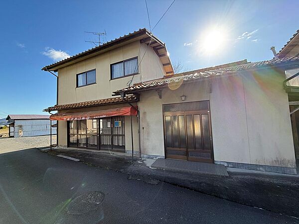 外観：333000048911