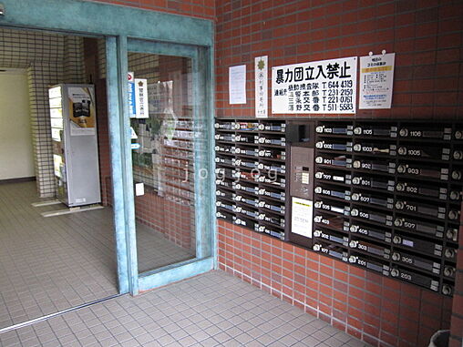 エントランス