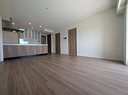 エイルマンション新宮 5階3LDKのリビング/ダイニング