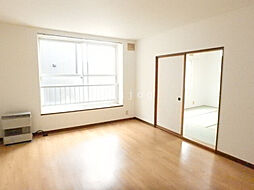 パークサイド南郷 0203 2階1LDKのリビング/ダイニング