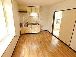 コーポリステル 101 2階1LDKのリビング/ダイニング