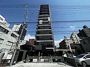 博多駅より徒歩16分 築2年8ヶ月 13階建の賃貸物件