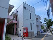 箱崎駅より徒歩7分 2階 築16年8ヶ月の賃貸物件