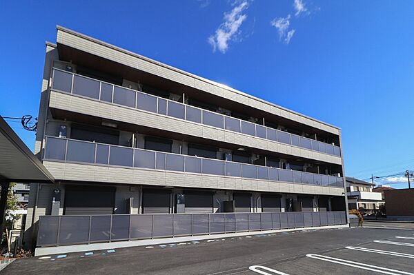 apartment 栃木県宇都宮市陽東３丁目２７－３　ウィスタリア１F