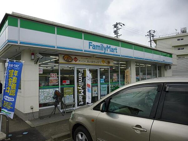 画像26:ファミリーマート関倉知店まで1、250ｍ