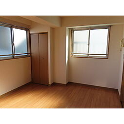 東京メトロ丸ノ内線 新中野駅 徒歩3分の賃貸マンション 3階1Kのリビング/ダイニング