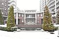 雪の舞った共用...