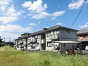 草津駅よりバス6分 徒歩3分 2階 築31年の賃貸物件