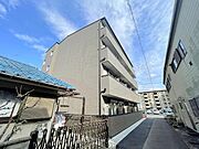 石山駅より徒歩9分 3階 築3年9ヶ月の賃貸物件