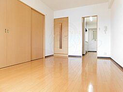 ベルヴィオウミ 5階ワンルームのリビング/ダイニング