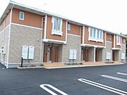 三雲駅より徒歩15分 1階 築11年5ヶ月の賃貸物件