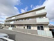 草津駅より徒歩25分 3階 築8年9ヶ月の賃貸物件