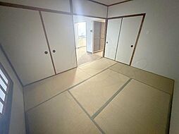 守山駅前東住宅3号棟 2階3LDKのリビング/ダイニング