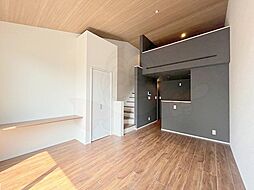 RMF 106 1階1LDKのリビング/ダイニング