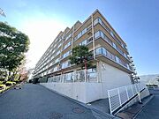 石山駅より徒歩14分 築31年3ヶ月 8階建の賃貸物件