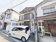 石山駅より徒歩20分 築55年10ヶ月 2階建の賃貸物件