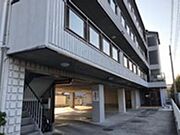 篠原駅より徒歩35分 築33年2ヶ月 4階建の賃貸物件