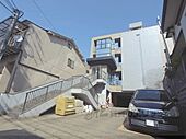 京都市山科区大宅古海道町 3階建 築34年のイメージ