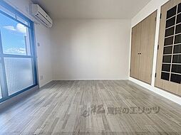 エステーラ 4階1Kのリビング/ダイニング