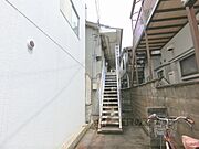 輝湖里荘 2階 築56年2ヶ月の賃貸物件