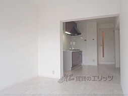 ビューハイツ京都山科 3階2LDKのリビング/ダイニング