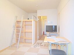 JR東海道・山陽本線 西大路駅 徒歩17分の賃貸マンション 1階1Kのリビング/ダイニング