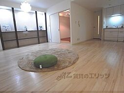 京阪宇治線 観月橋駅 徒歩18分の賃貸マンション 1階3LDKのリビング/ダイニング