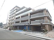 藤森駅より徒歩9分 5階 築7年10ヶ月の賃貸物件