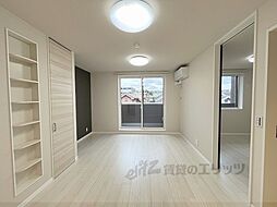 ミラーエステートイーストビル 2階2LDKのリビング/ダイニング