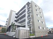 黄檗駅より徒歩6分 1階 築8年9ヶ月の賃貸物件