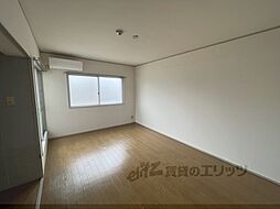 京都市営烏丸線 竹田駅 徒歩13分の賃貸マンション 4階1Kのリビング/ダイニング