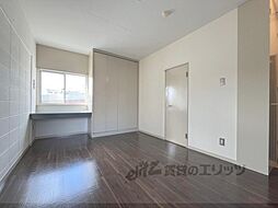 レッドボールコート上鳥羽 3階ワンルームのリビング/ダイニング