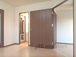 京都地下鉄東西線 椥辻駅 徒歩7分の賃貸マンション 1階1DKのリビング/ダイニング