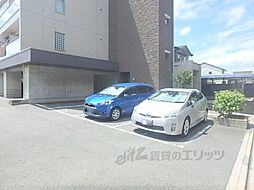 5 / 19