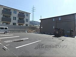 4 / 4