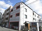 伏見桃山駅より徒歩3分 3階 築20年6ヶ月の賃貸物件