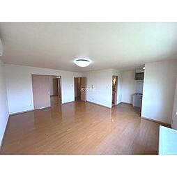 グリーン・パル1 2階1LDKのリビング/ダイニング