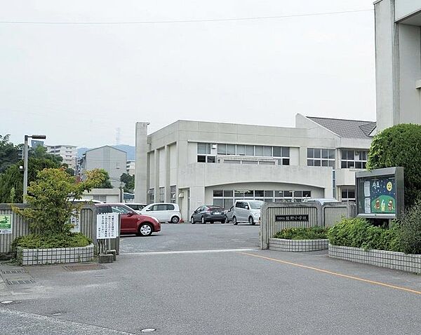 画像19:下関市立熊野小学校(418m)
