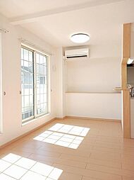 フェルメールＡ 202 2階1LDKのリビング/ダイニング