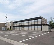 春日山駅より徒歩11分 1階 築19年2ヶ月の賃貸物件