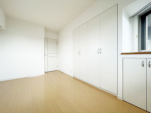 apartment 東京都立川市一番町４丁目
地図を見る