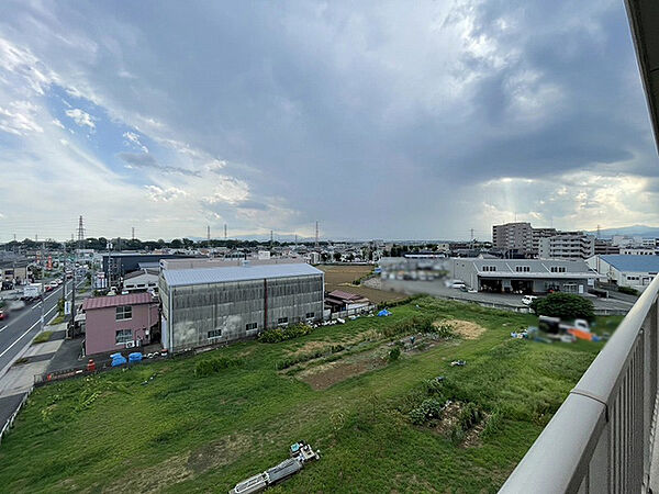 apartment 東京都立川市一番町４丁目
地図を見る